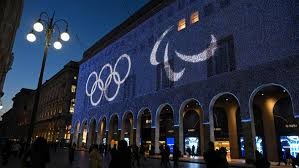 齐沃：种种困难让我们在赢球后更高兴；今天的劳塔罗值得拥抱